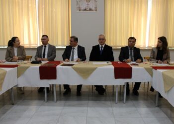 Tavşanlı Uygulamalı Bilimler Fakültesi’nde Dış Paydaş Toplantısı ve Üniversite–Sanayi İş Birliği Protokolü